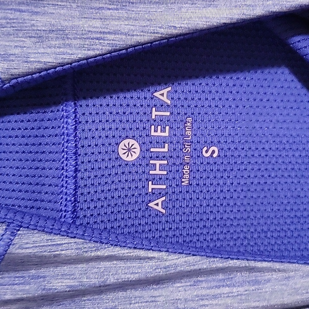 Athleta Forerunner Half Zip Top. Small - image 2